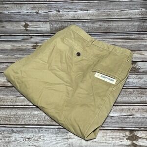 Dockers NWT Perfect Short Big & Tall Security Pocket‎ Khaki Size 56